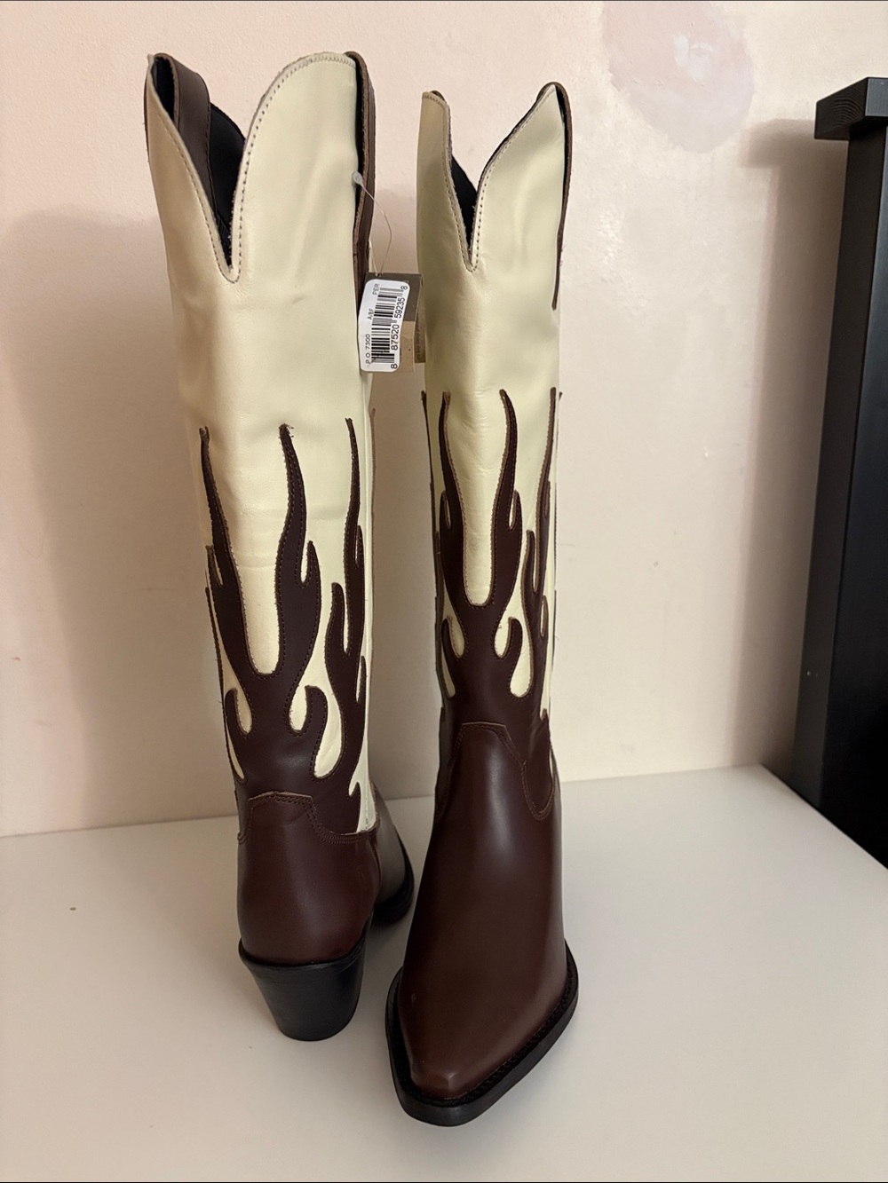 New Dingo Brown and Cream Western Knee-High Cowboy Boots 6 M - Picture 8 of 9